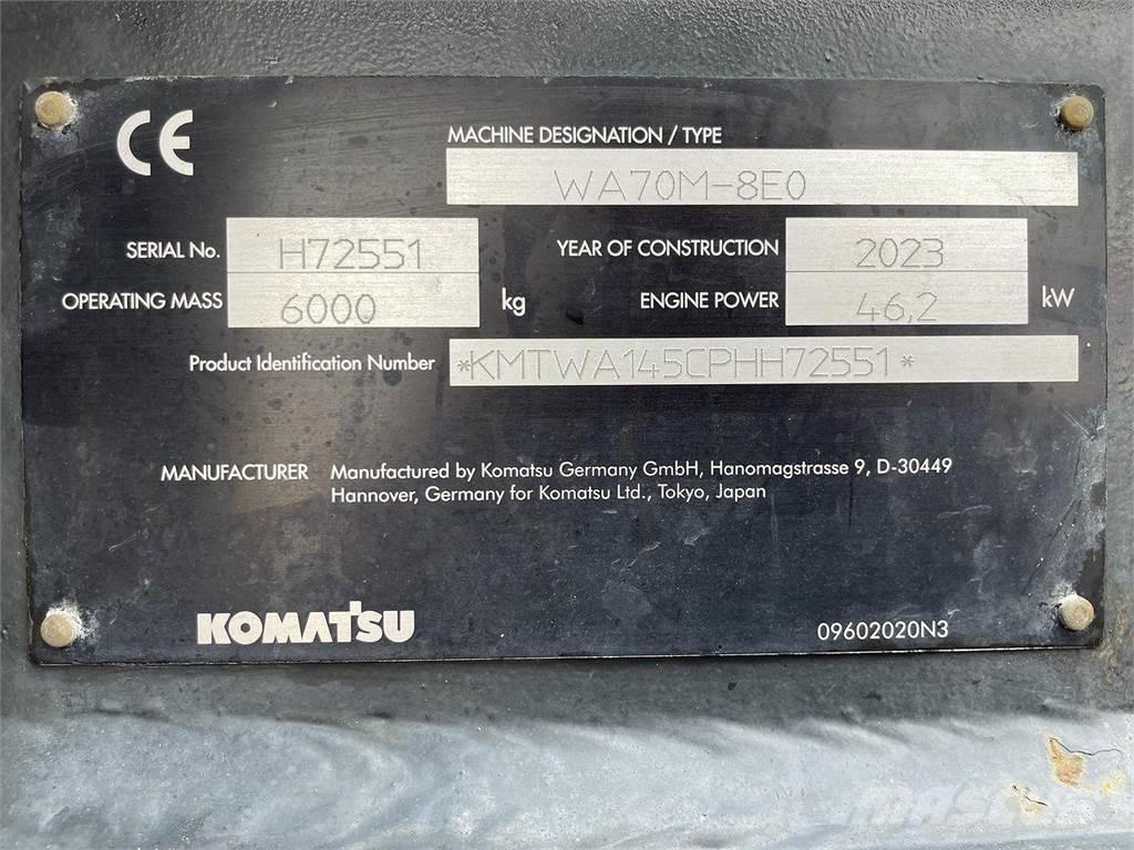Komatsu WA70M-8EO Viacúčelové nakladače
