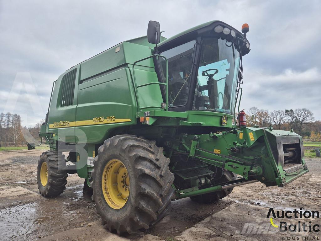 John Deere 9540 Kombinované zberacie stroje