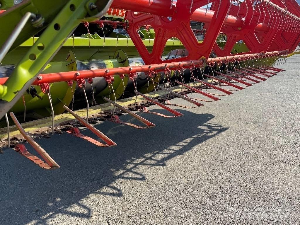 CLAAS Tucano 420 APS Kombinované zberacie stroje