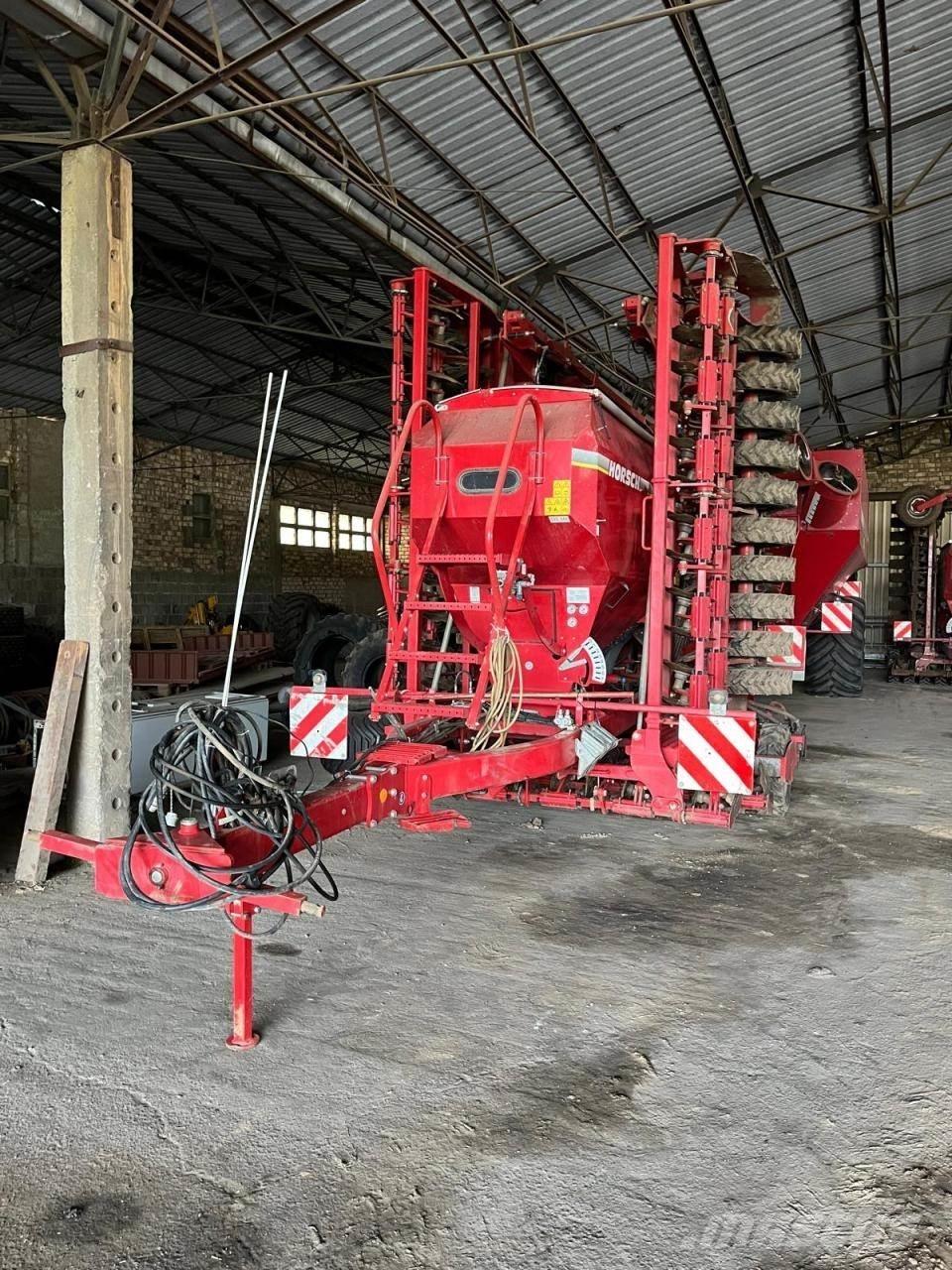 Horsch Pronto 9 DC Mechanické sejačky