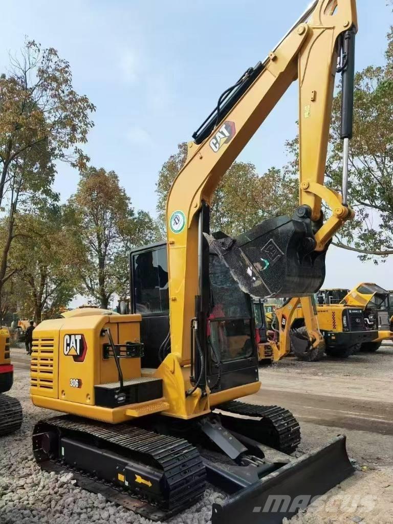 CAT 306E Pásové rýpadlá