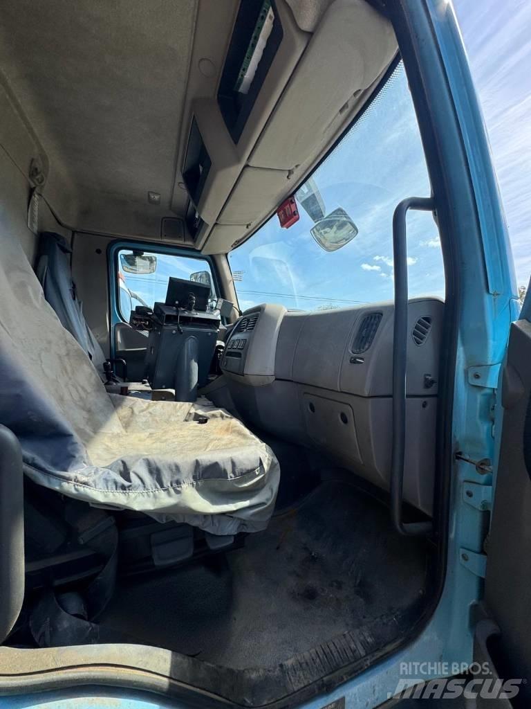 DAF LF 220 Zametacie vozidlá