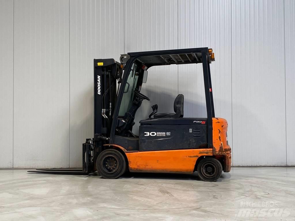 Doosan B30X-5 Akumulátorové vozíky