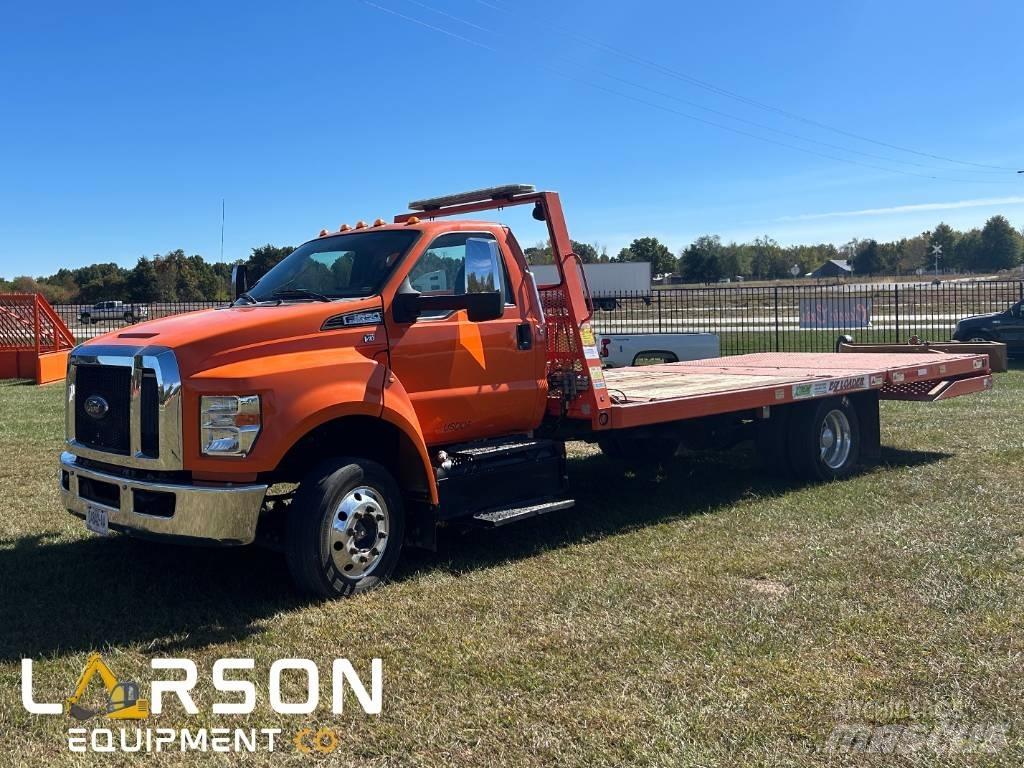 Ford F650 Plošinové nákladné automobily/nákladné automobily so sklápacími bočnicami