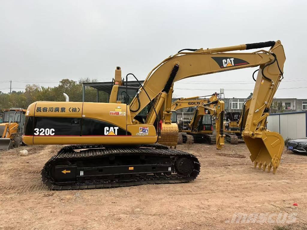 CAT 320C Pásové rýpadlá