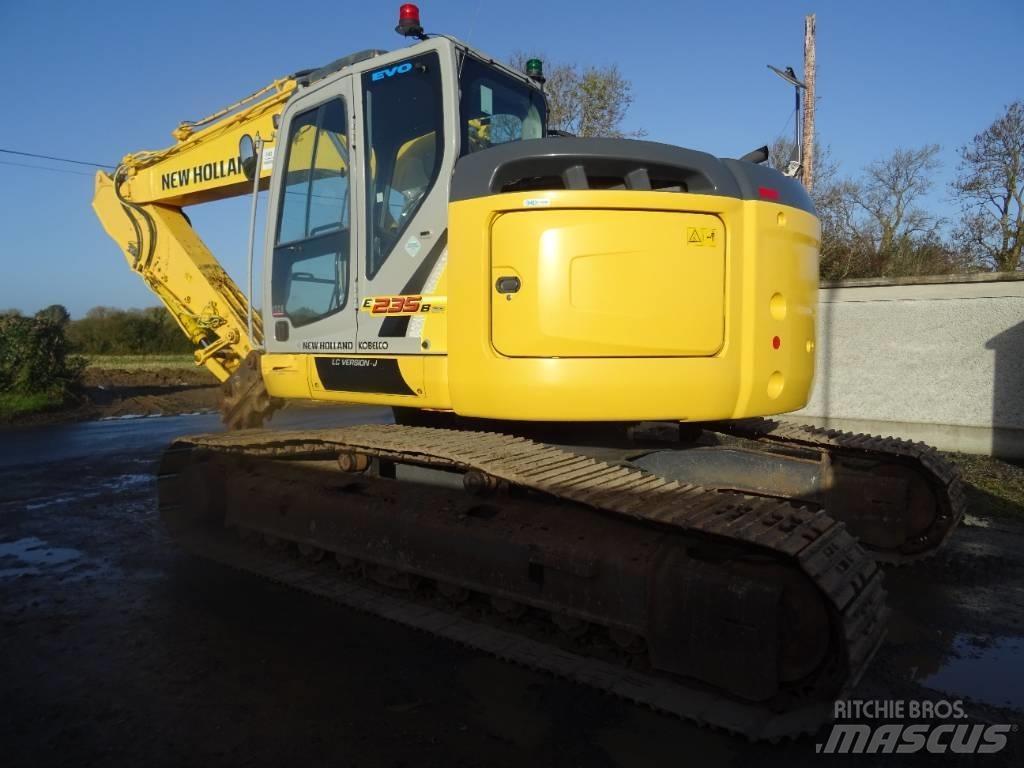 Kobelco SK 235 Pásové rýpadlá