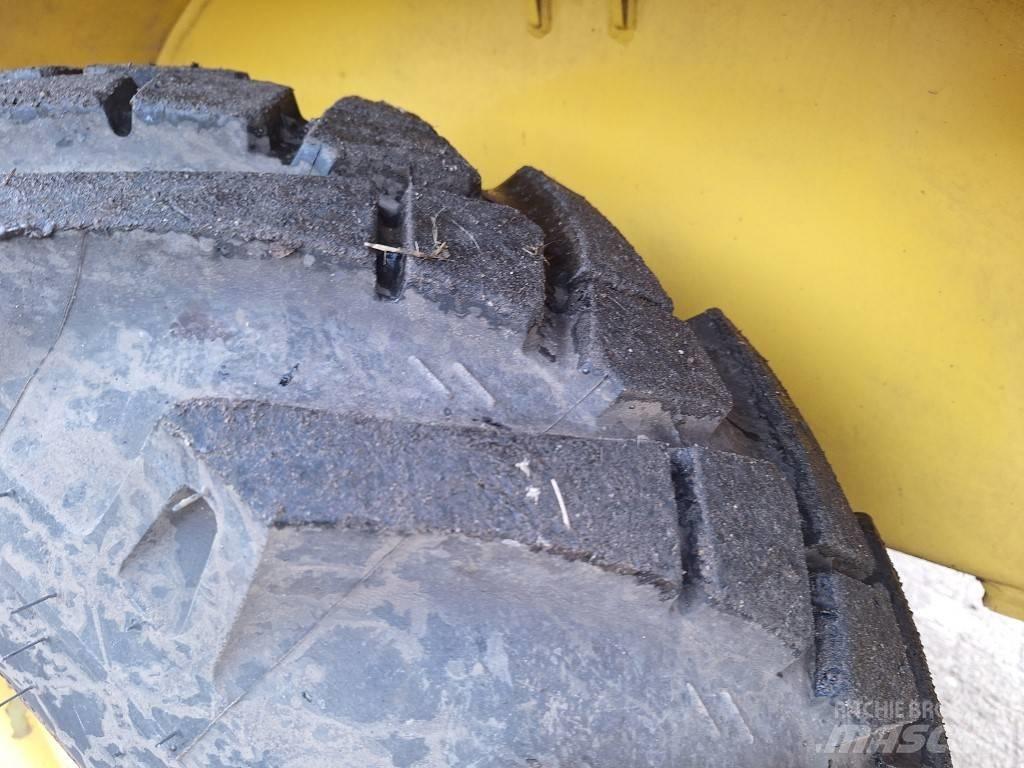 Yanmar V8 Viacúčelové nakladače