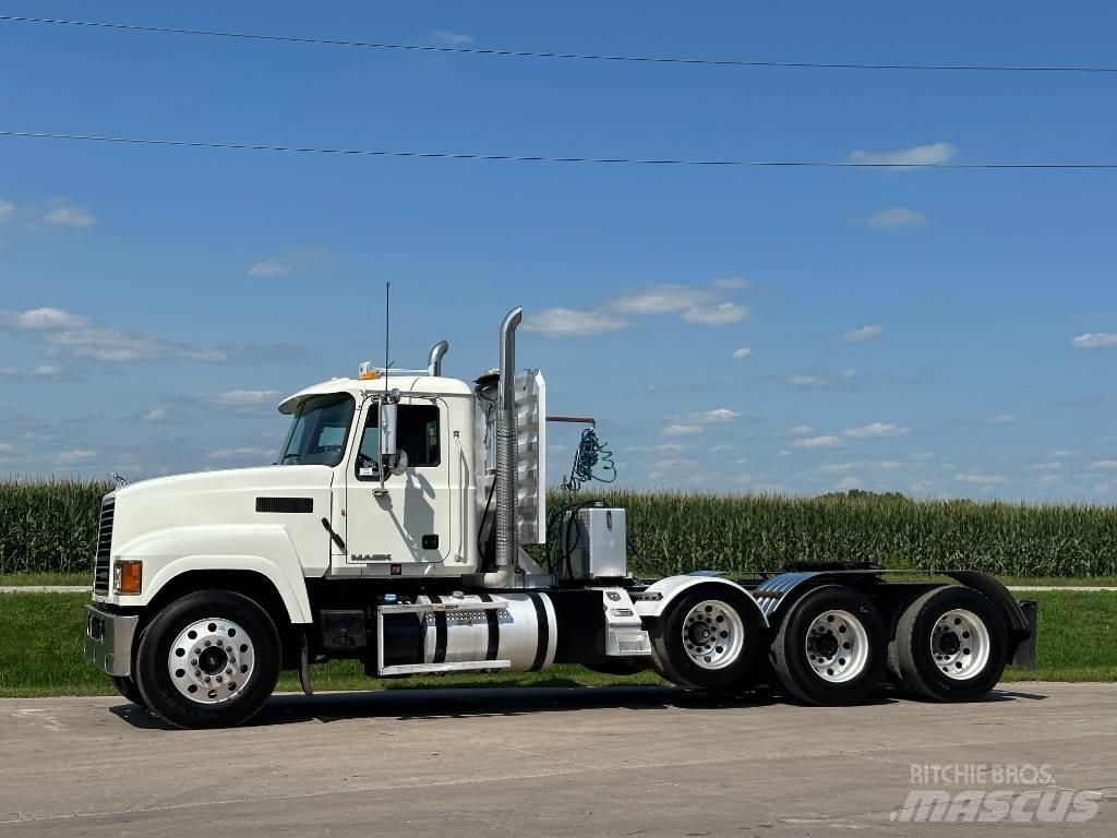Mack Pinnacle CH613 Ťahače