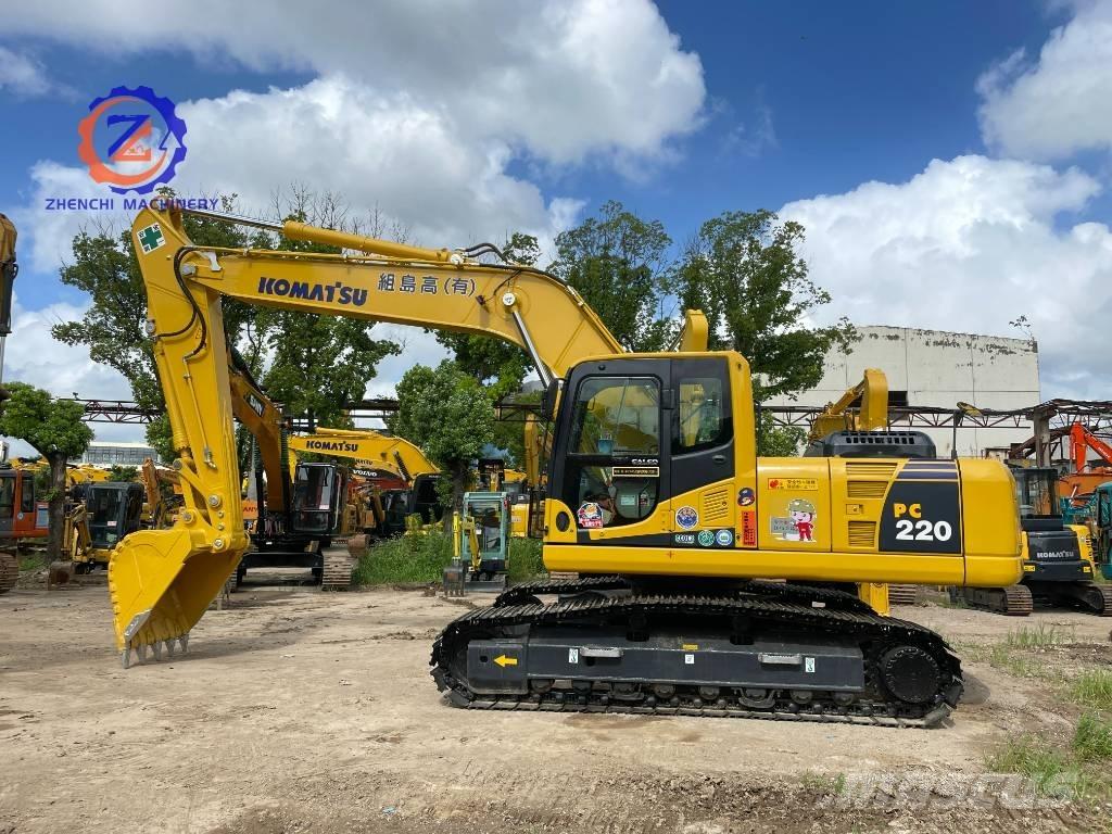 Komatsu PC 220-8 Pásové rýpadlá