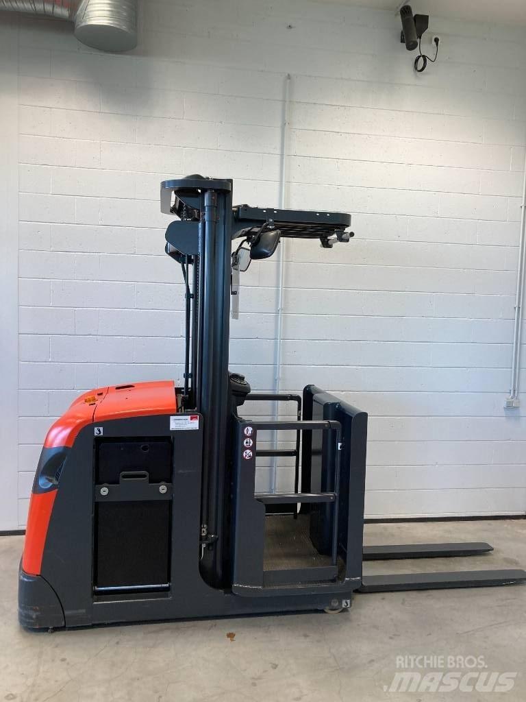 Linde V10/5021 Strednezdvižný vozík