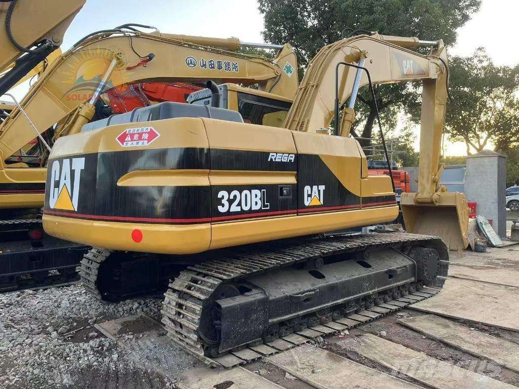 CAT 320 B Pásové rýpadlá