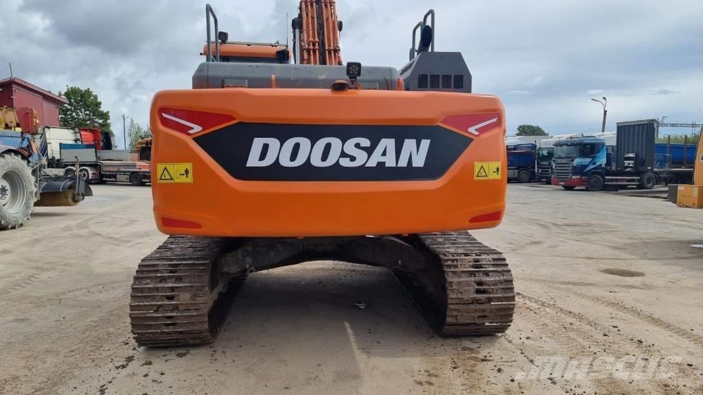 Doosan DX 255 LC-5 Pásové rýpadlá