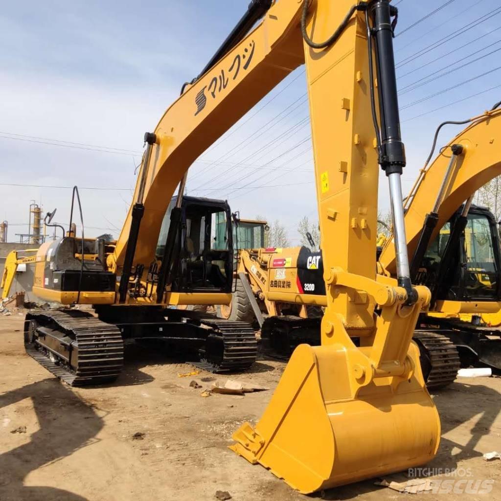 CAT 320D Pásové rýpadlá