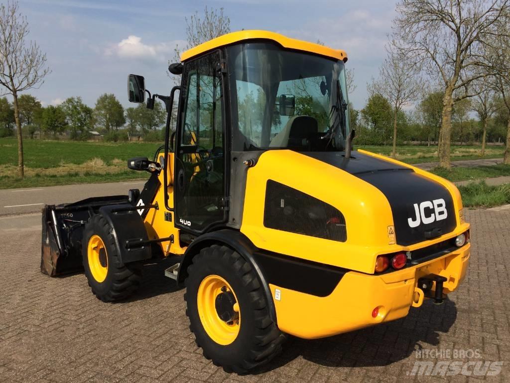 JCB 406 Kolesové nakladače