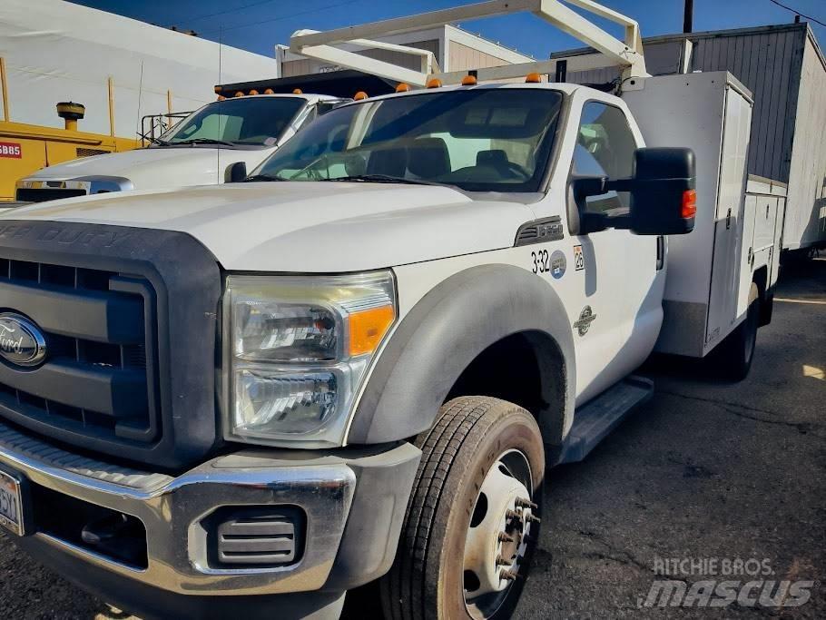 Ford F 550 Nakladacia/sklápacia bočnica