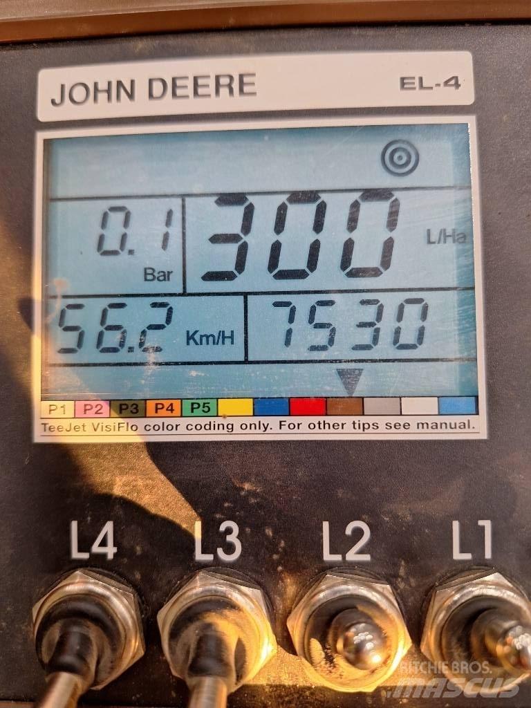 John Deere 740 Ťahané postrekovače