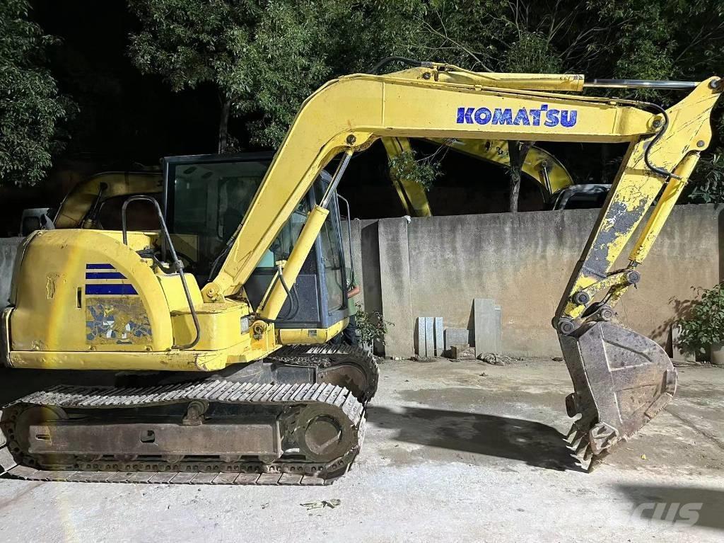 Komatsu PC 70-8 Pásové rýpadlá