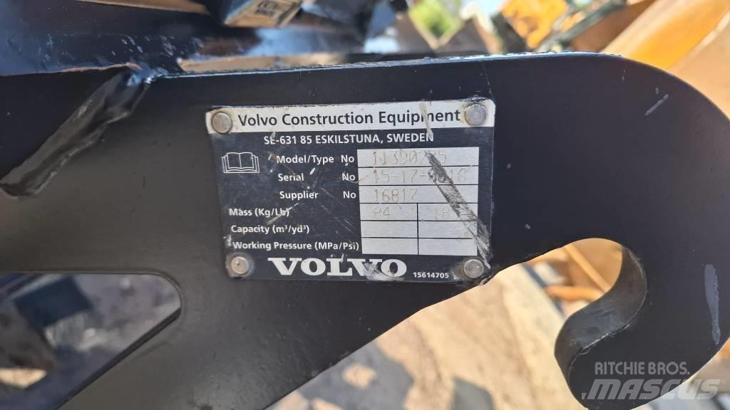Volvo BM L20B Kolesové nakladače