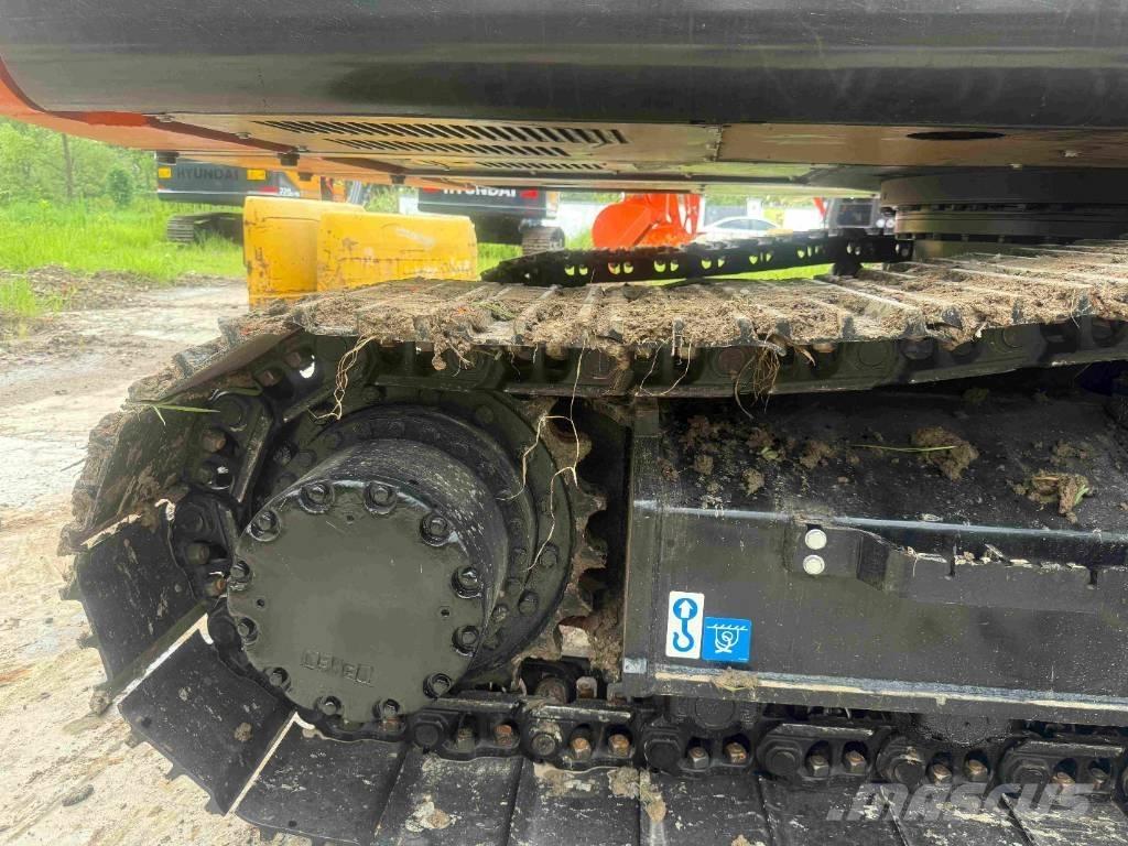 Hitachi ZX200 Pásové rýpadlá