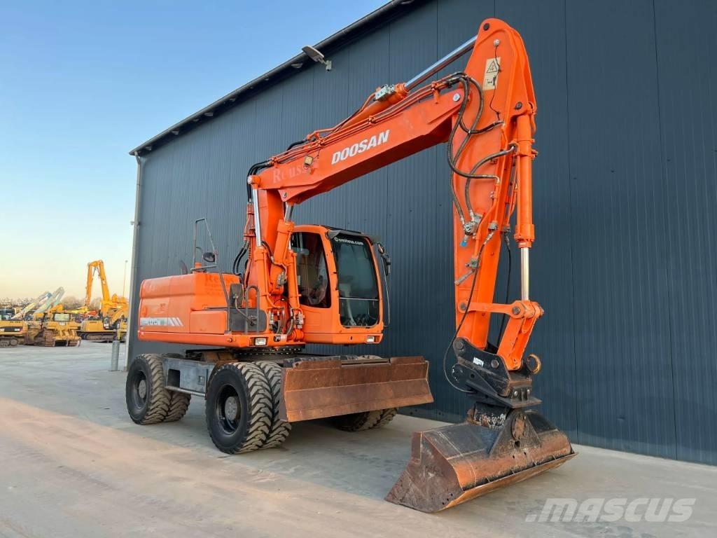 Doosan DX170W Kolesové rýpadlá