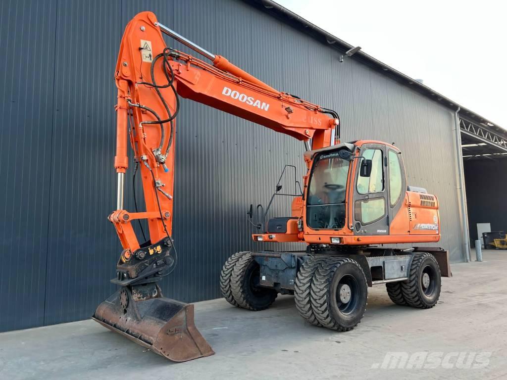 Doosan DX170W Kolesové rýpadlá