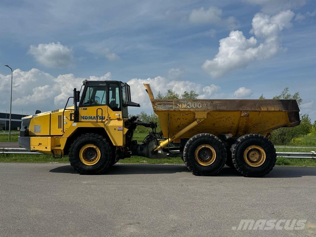 Komatsu HM300-2 Kĺbové nákladné autá