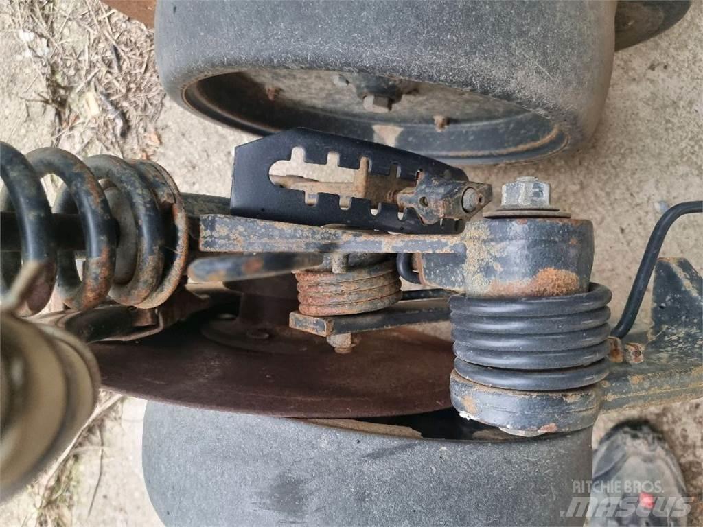 John Deere 750A Ďalšie poľnohospodárske stroje