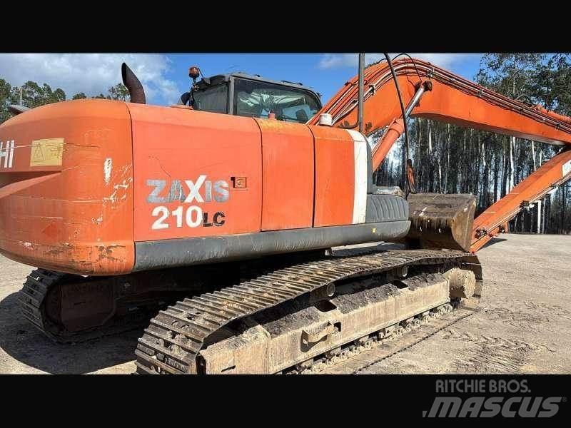 Hitachi ZX210LC-3 Rýpadlá s dlhým dosahom