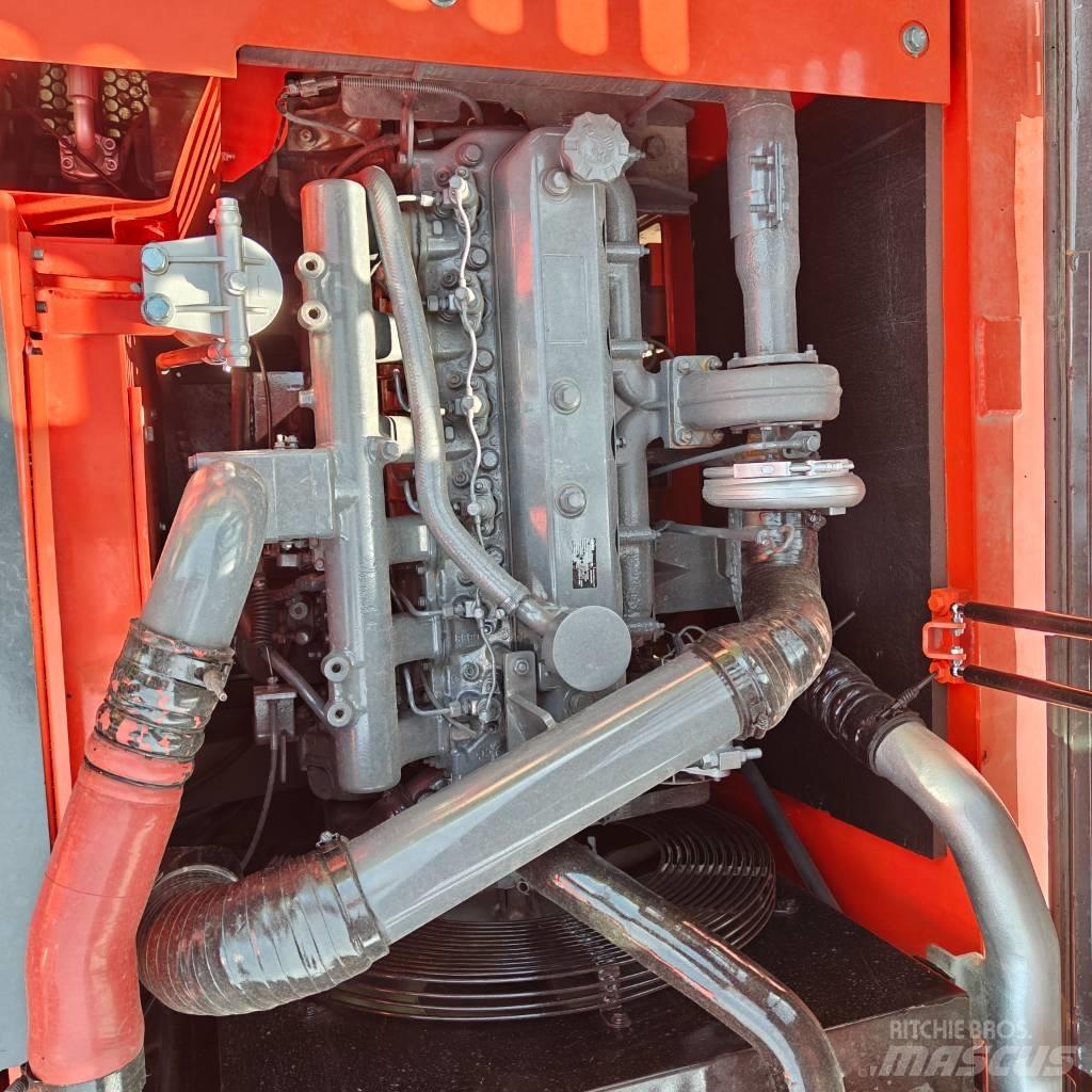 Doosan DX225-9C Pásové rýpadlá