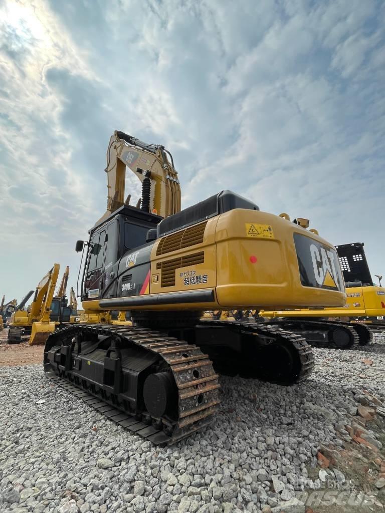 CAT 340 Pásové rýpadlá