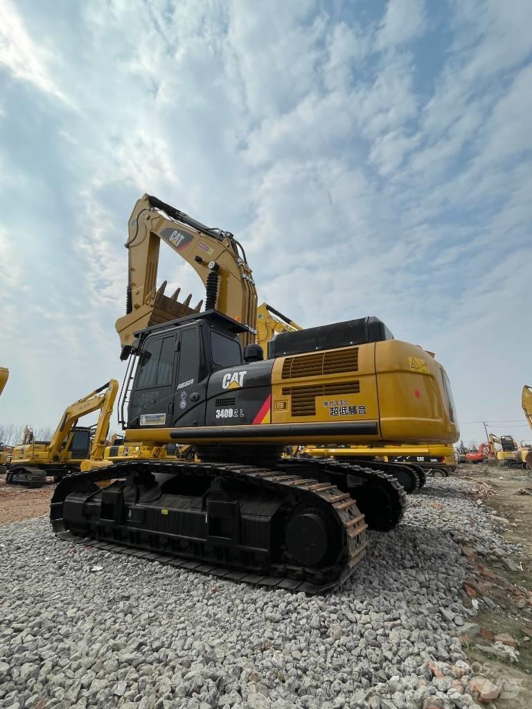 CAT 340 Pásové rýpadlá