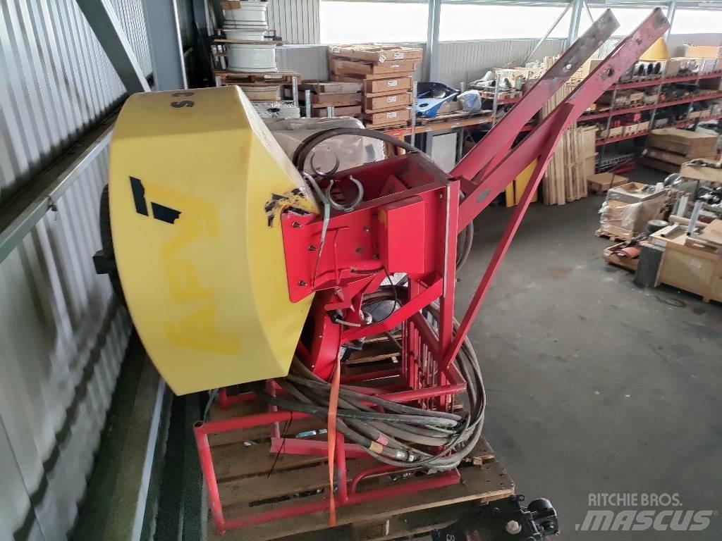 APV PS 300 Mechanické sejačky