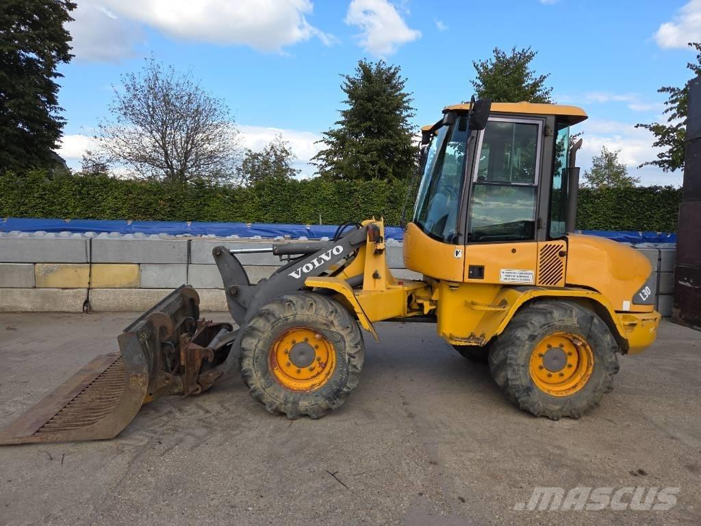 Volvo L 30 D Kolesové nakladače