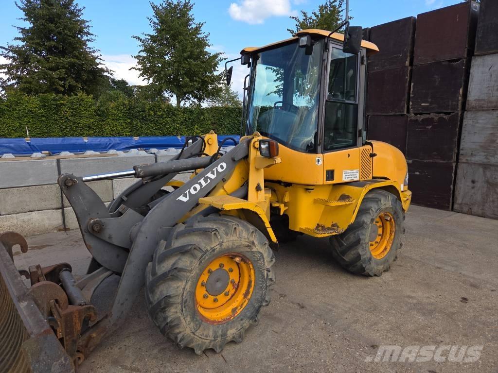 Volvo L 30 D Kolesové nakladače