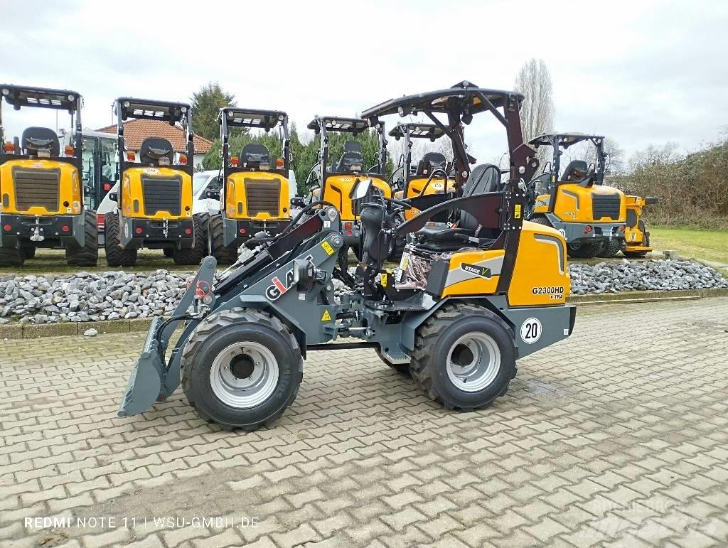 GiANT G2300 Xtra HD Šmykom riadené nakladače