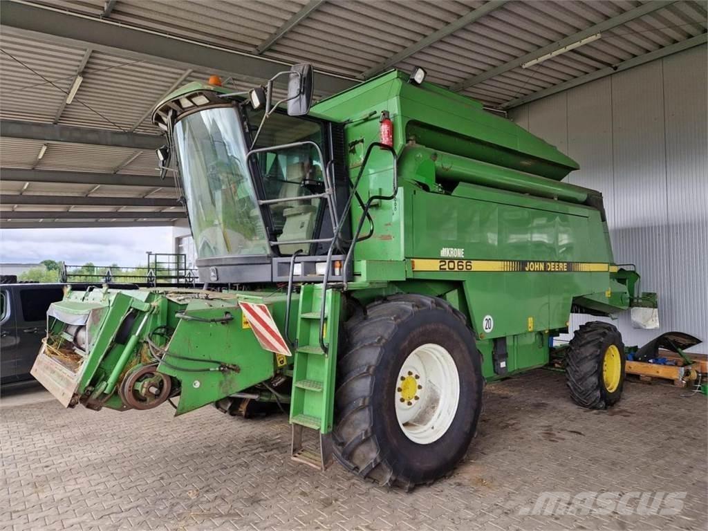John Deere 2066 Kombinované zberacie stroje