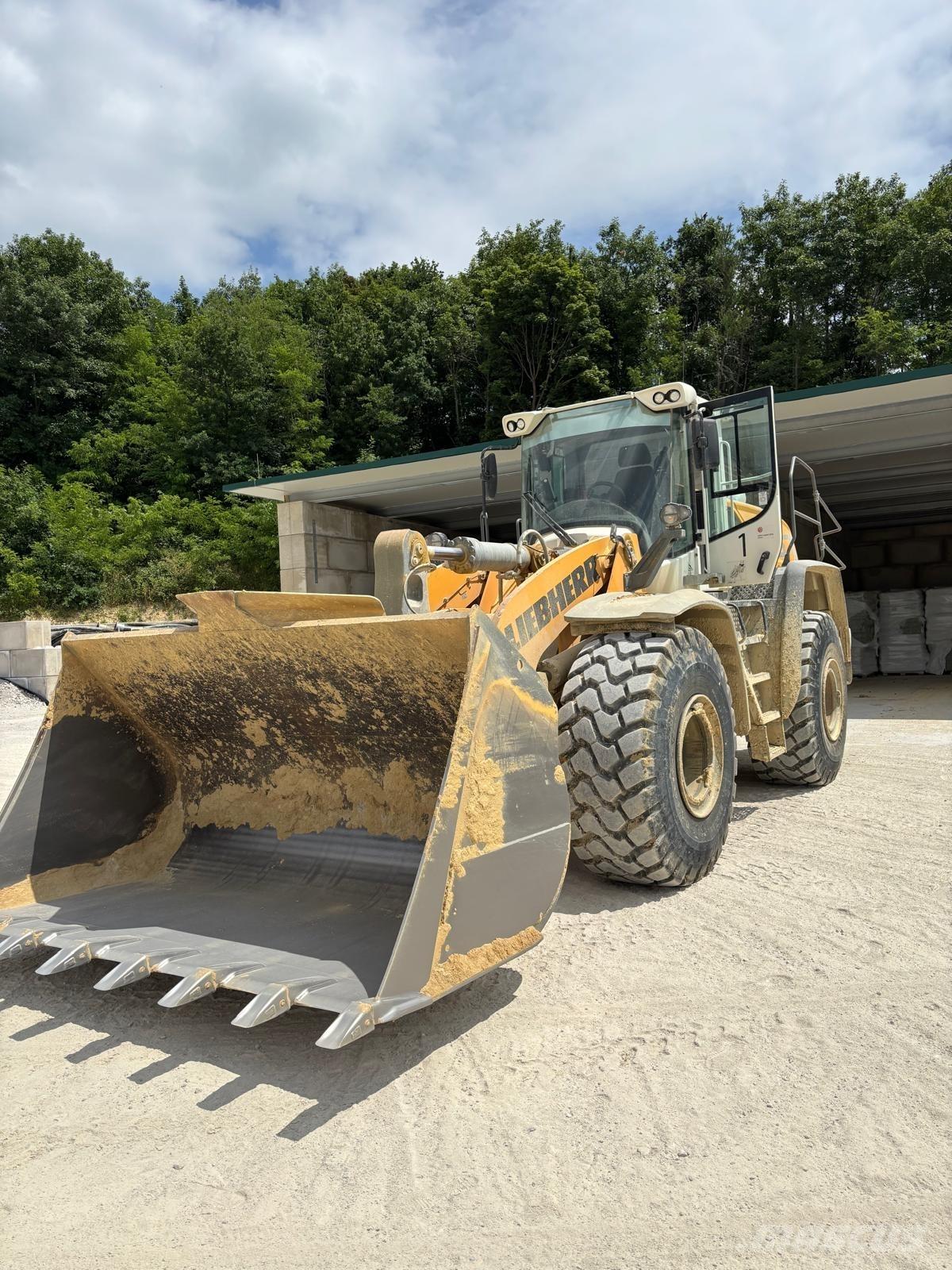 Liebherr L586 Kolesové nakladače