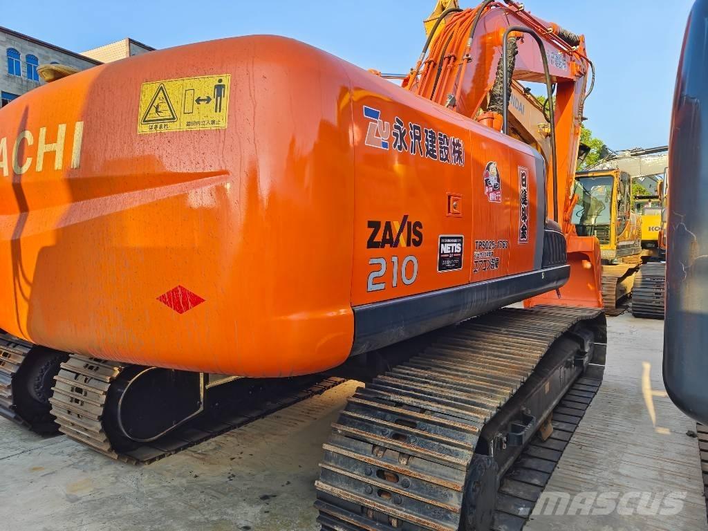 Hitachi ZX 210 Pásové rýpadlá
