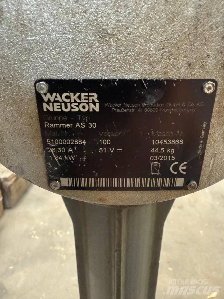 Wacker Neuson AS30e Vibračné zhutňovače