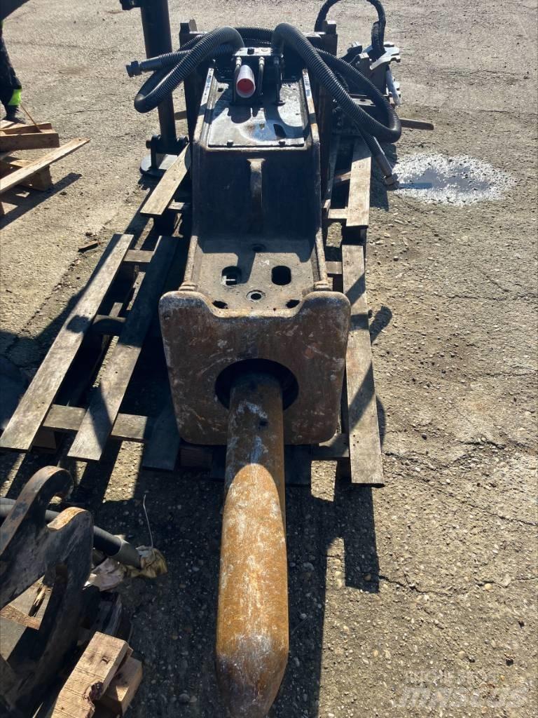 CAT H 120 Búracie kladivá / Zbíjačky