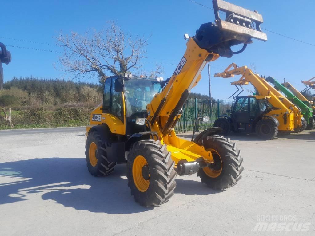 JCB TM 320 S Teleskopické nakladače pre poľnohospodárstvo
