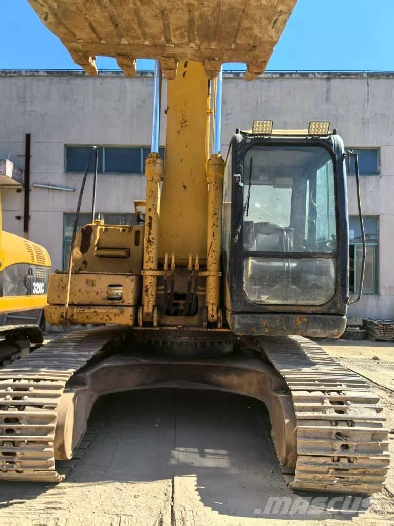 CAT 320C Pásové rýpadlá