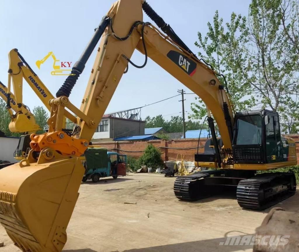CAT 320d2 Pásové rýpadlá