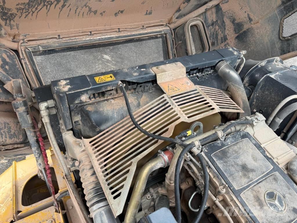 Bell B 45 E Kĺbové nákladné autá