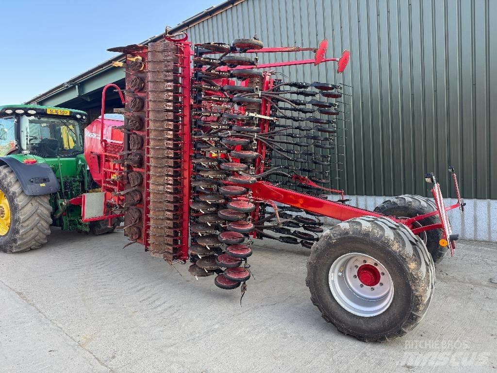 Horsch Pronto 6KR Kombinované sejačky