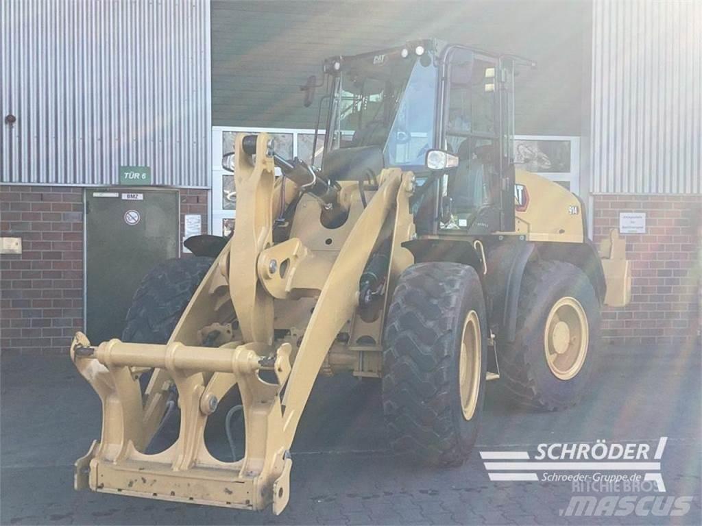 CAT 914 HL Kolesové nakladače