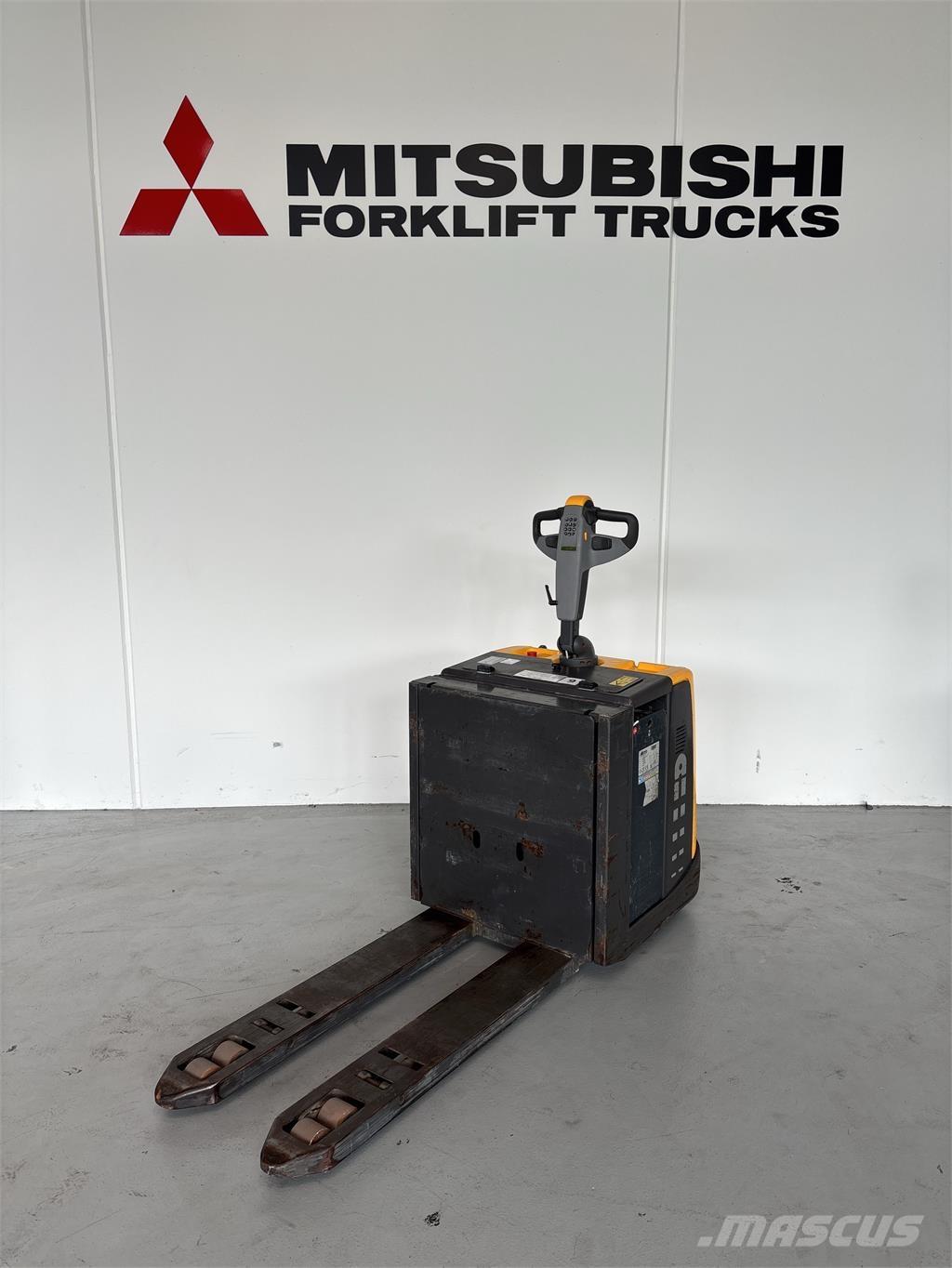 Atlet PMR200P Vozíky s plošinou pre náklad