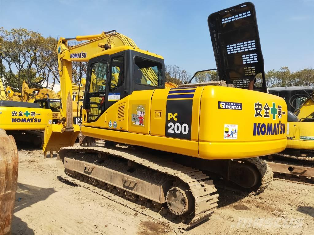 Komatsu PC200-7 Pásové rýpadlá