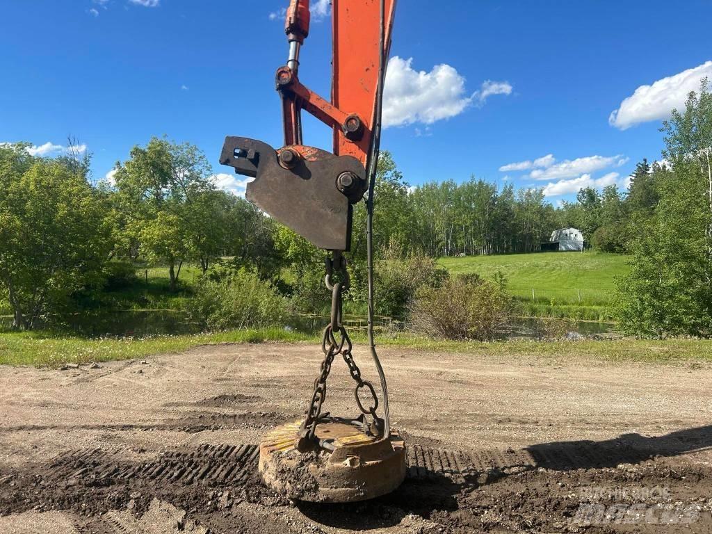 Hitachi ZX 160 LC Demolačné rýpadlá