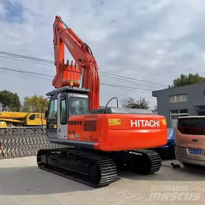 Hitachi ZX200 Pásové rýpadlá